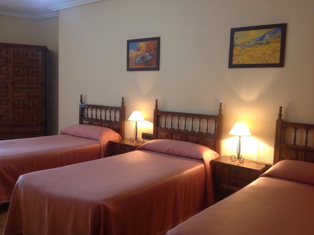 Hostal Argentino เบคาร์ ห้อง รูปภาพ
